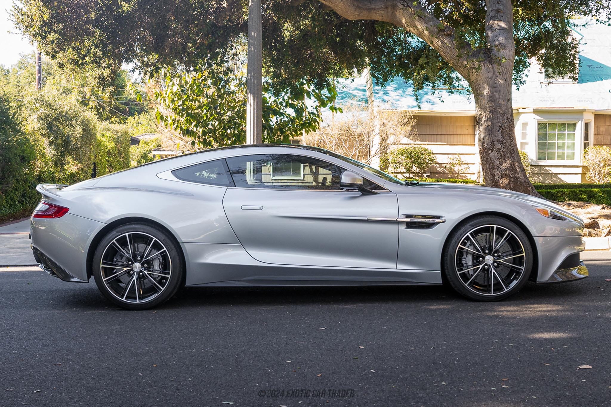 You Can Still Get An Aston Martin Vanquish Zagato Speedster